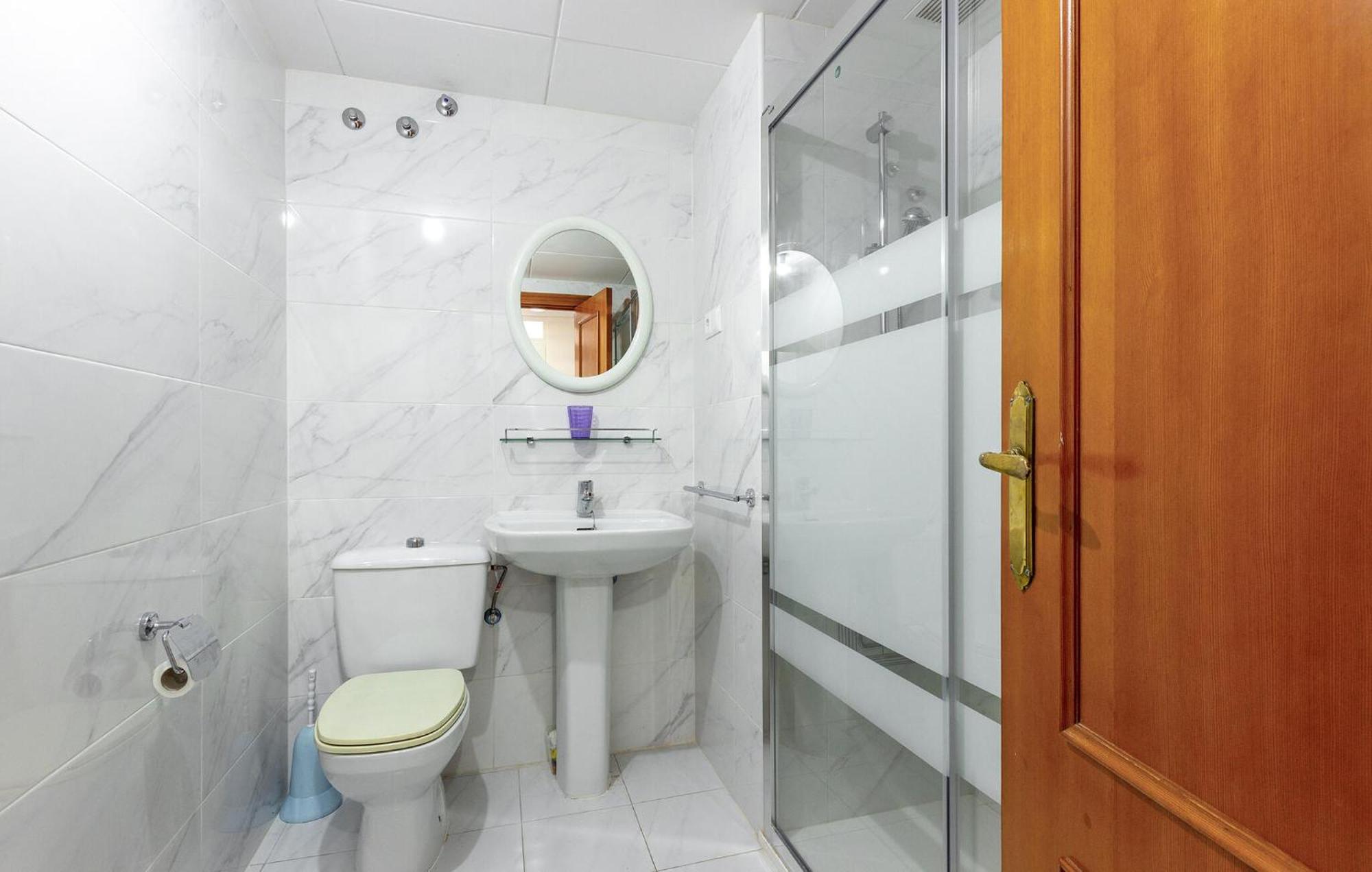 Nice Apartment In Torrevieja With Kitchen Exterior photo